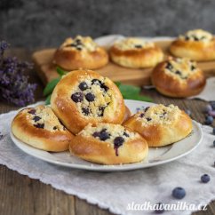 Důlkovač na koláče