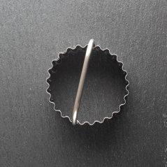 Vykrajovátko vlnkované kolečko 7 cm s držadlem