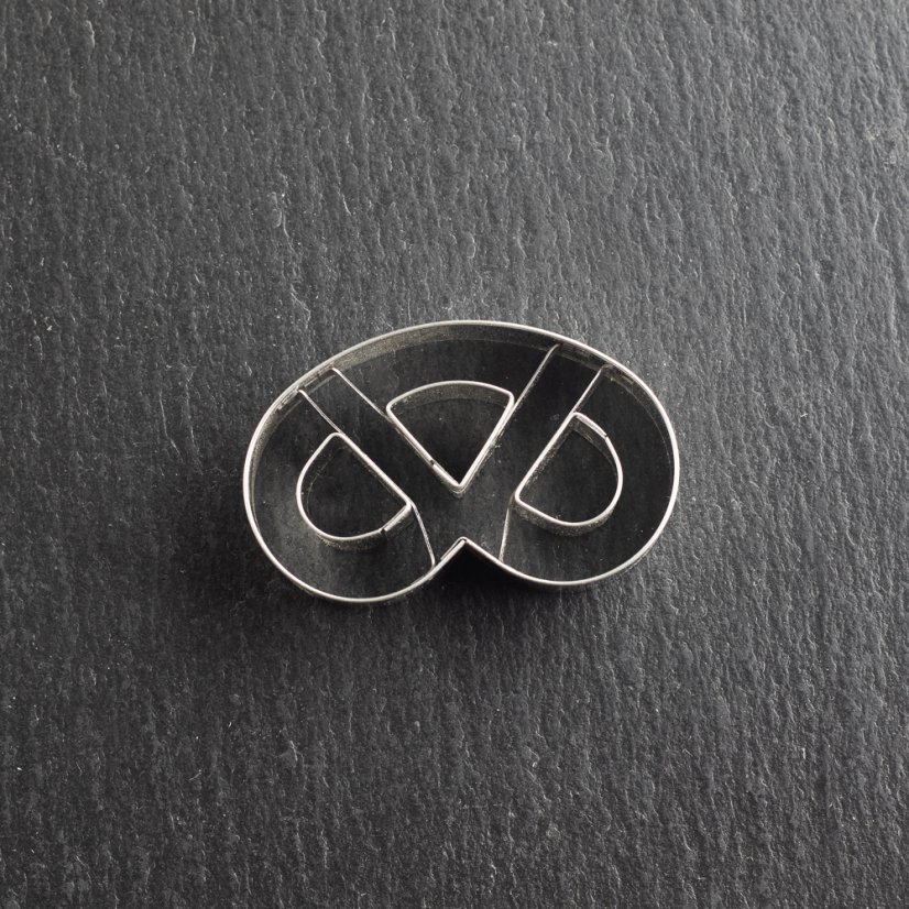 Vykrajovátko preclík děrovaný